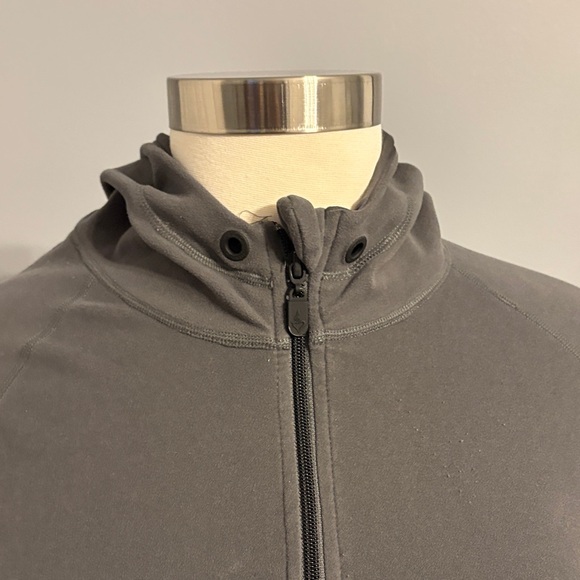 torrid size 4 Charcoal Gray Full-Zip Active Hoodie Jacket - Picture 3 of 5